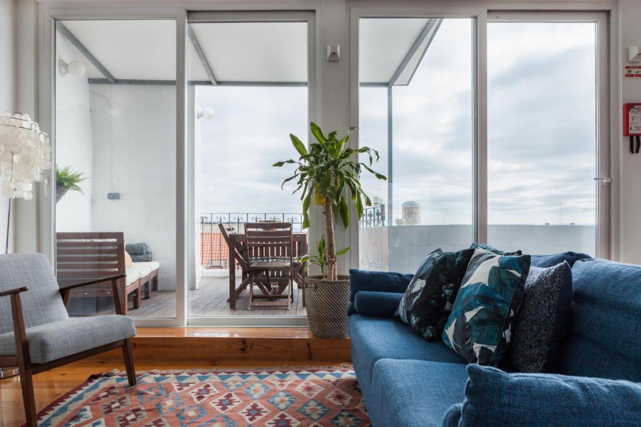 Amazing Rooftop Terrace With River And Historic City View 4 Bedrooms 4 Bathrooms Ac 19Th Century Building Chiado Lisbon Bagian luar foto