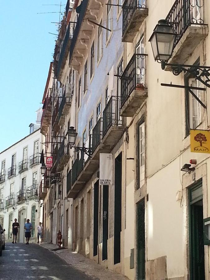 Amazing Rooftop Terrace With River And Historic City View 4 Bedrooms 4 Bathrooms Ac 19Th Century Building Chiado Lisbon Bagian luar foto